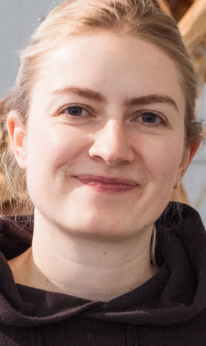 Anisha Gattnar is the winner of the Frese Design Prize 2024, which is awarded annually by an international jury to young designers at the HfK Bremen.